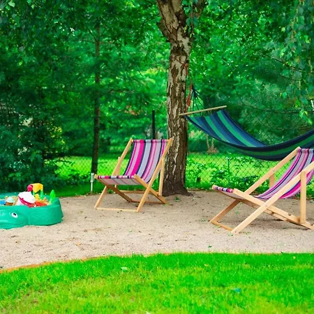 Dom Farmerski W Gorach Stolowych 라트코프